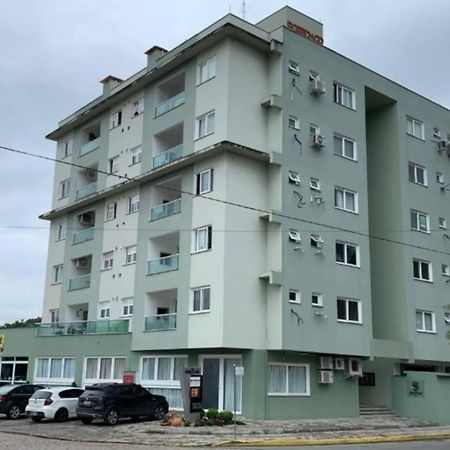 Apartamento Familiar No Centro De Pomerode. Dış mekan fotoğraf